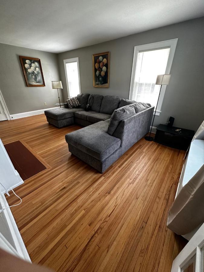 פיטספילד Cute Cape Cod Style Home מראה חיצוני תמונה