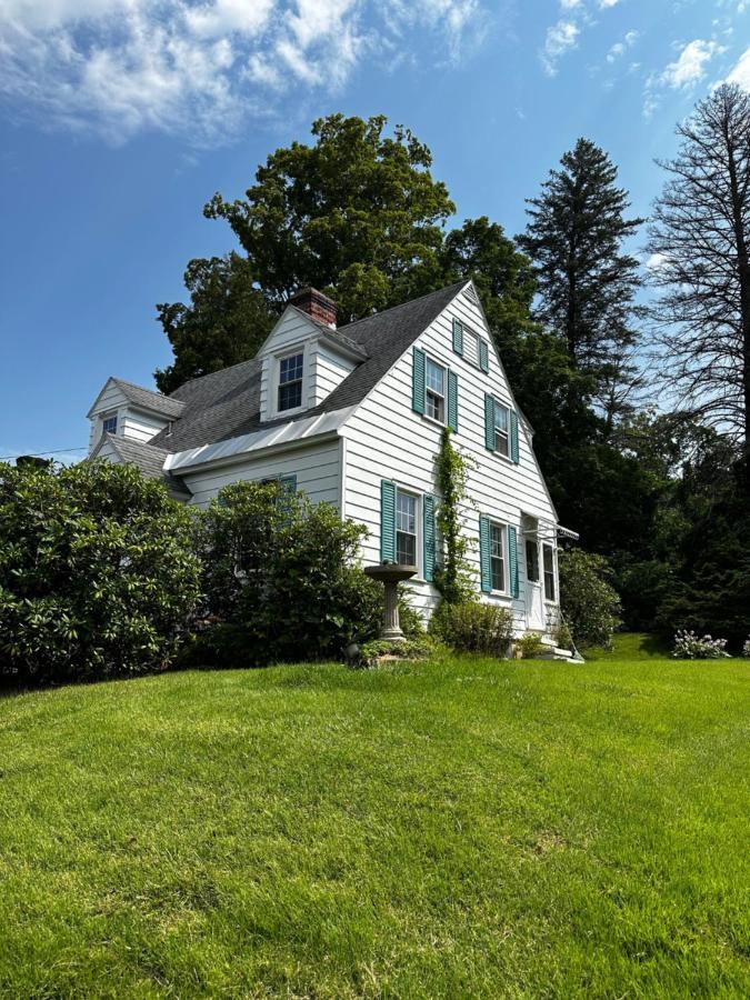 פיטספילד Cute Cape Cod Style Home מראה חיצוני תמונה